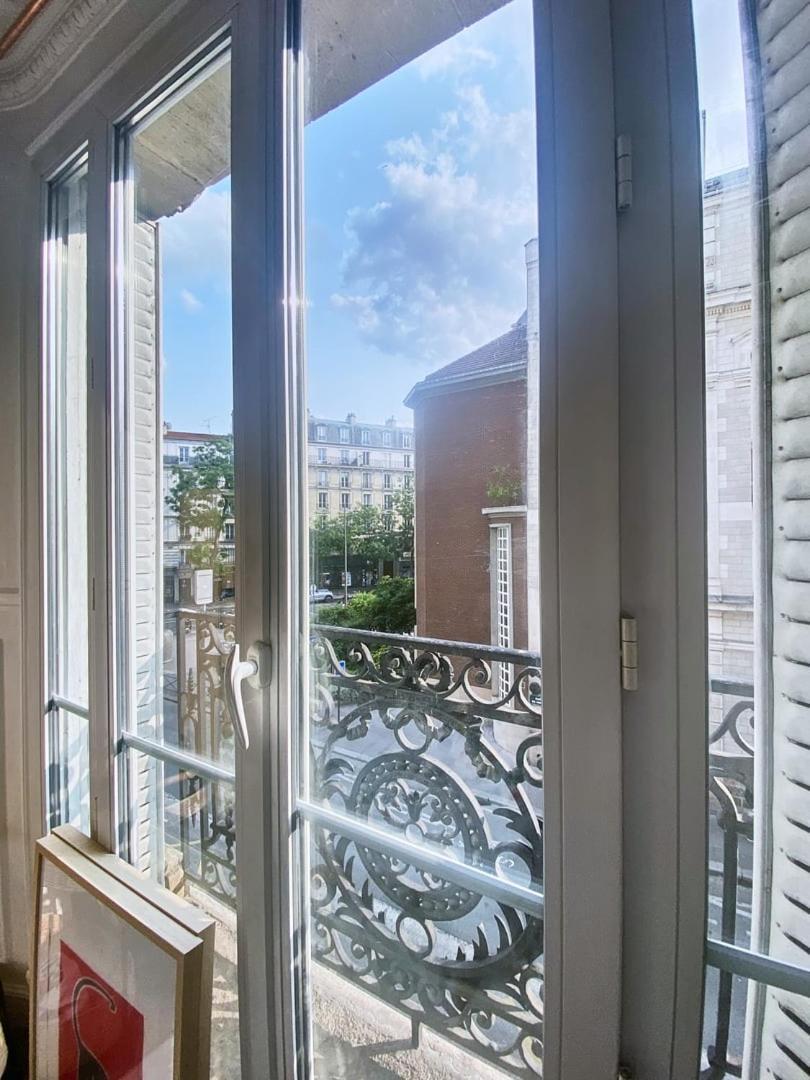 Large T3 In - Ideal For Families Or Friends Paris